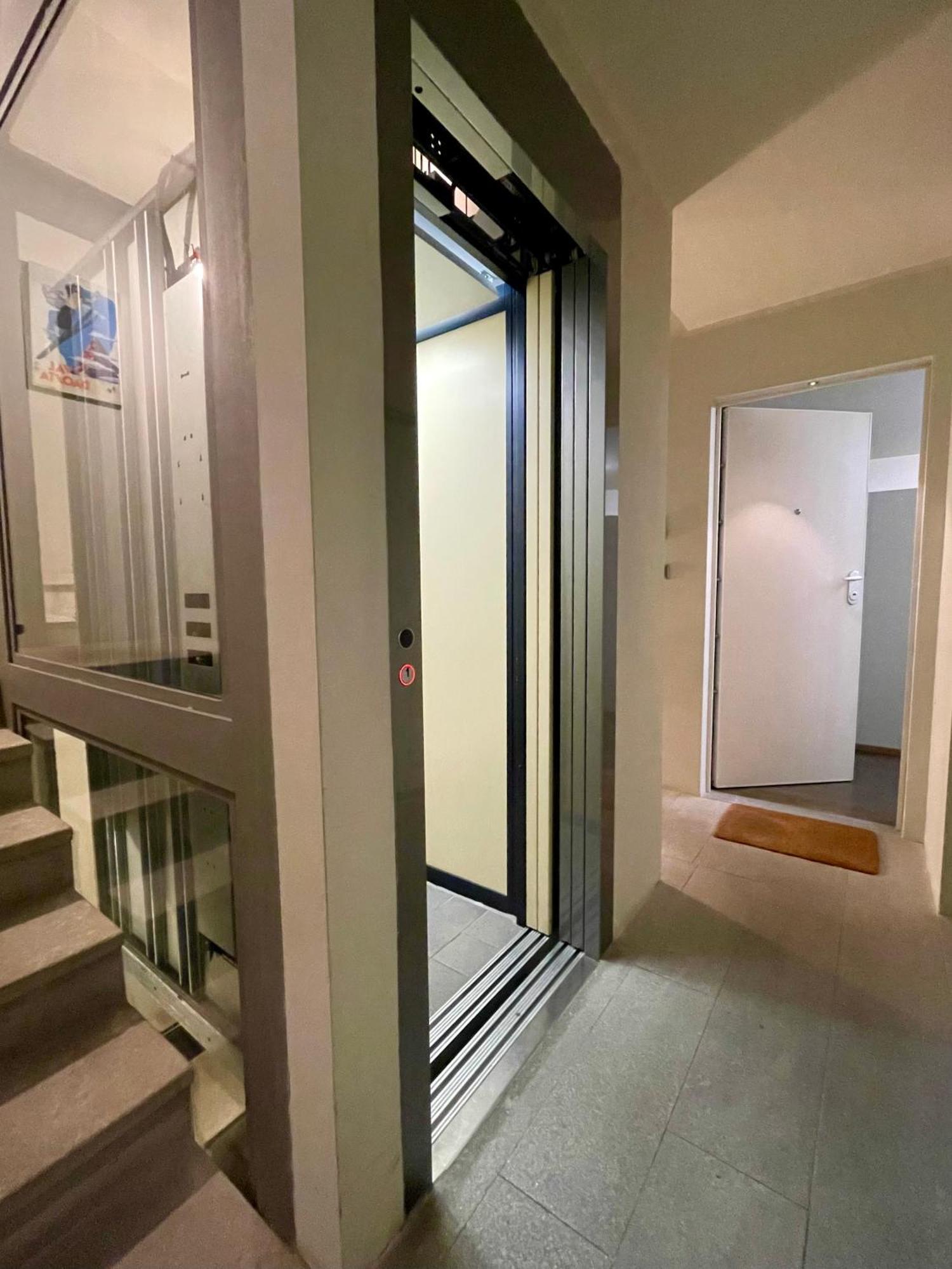 Aymon De Challant Appartement Аоста Экстерьер фото